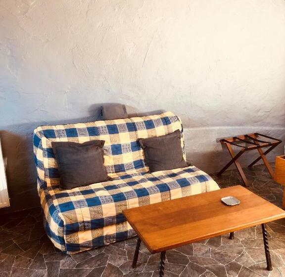 Appart Hotel Au Pied De Vigne
