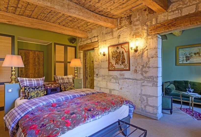تختخواب و صبحانه Bastide De Bellegarde