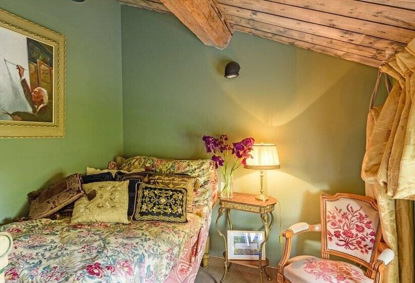 تختخواب و صبحانه Bastide De Bellegarde