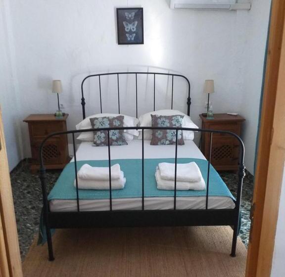 تختخواب و صبحانه Casa Alice Salar