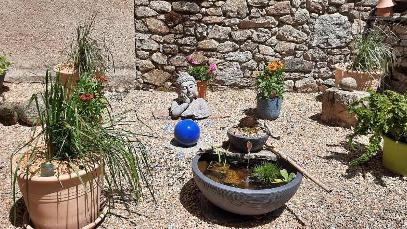 住宿加早餐  La Croisée Des Arts