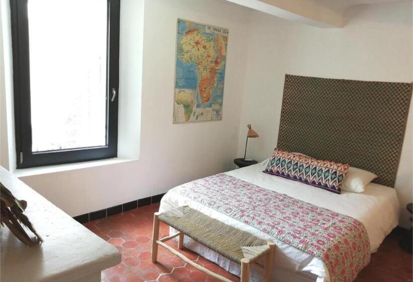 تختخواب و صبحانه La Maison Hilarion
