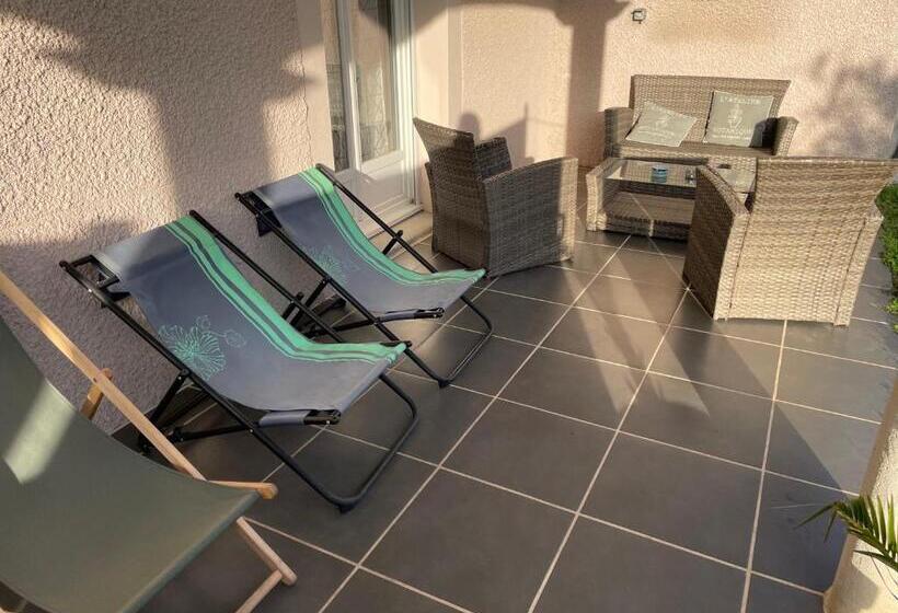 צימר Maison Entière 4 Lits 8 Pl Avec Jacuzzi Proche Du Safari De Peaugres