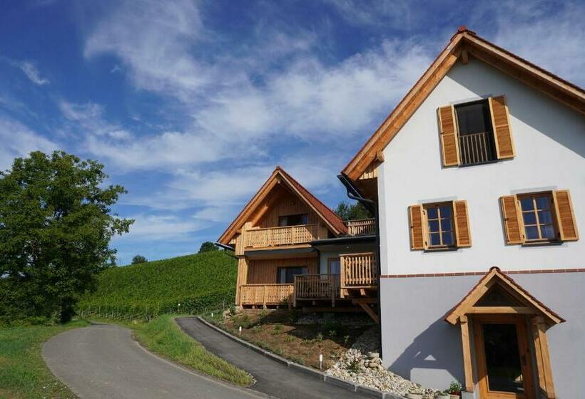 Отель Bauernhof Gschmeidler