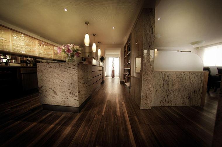 ホテル Zum Riesen