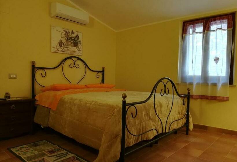 بنسيون La Corta Di Spello Camere