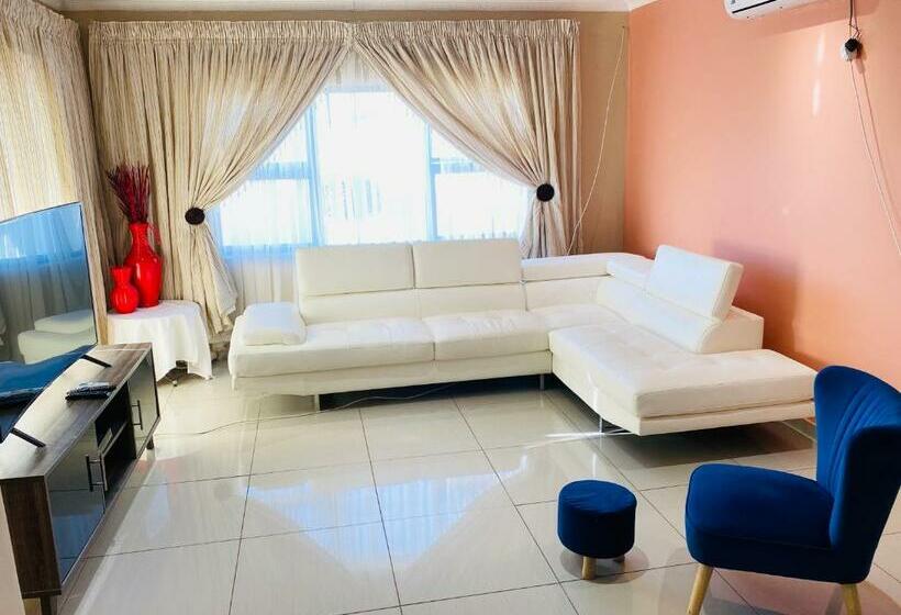 פנסיון River Valley Guest House