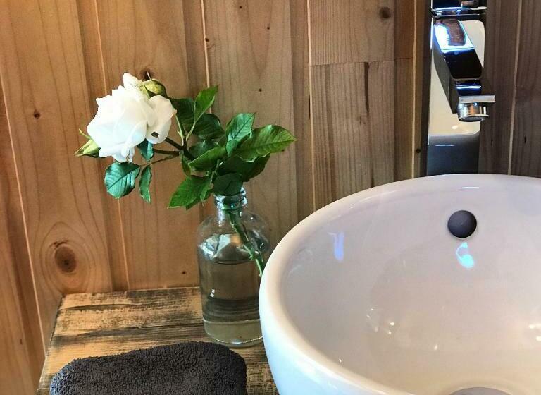 פנסיון Roulotte De Florette