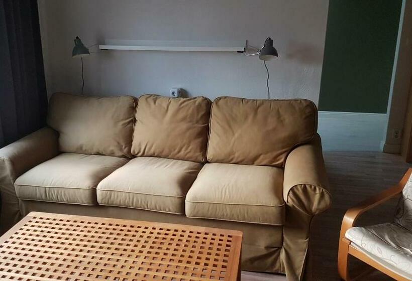 Adelsgatan 36 Lägenhetshotell, Gotland Living And Meeting