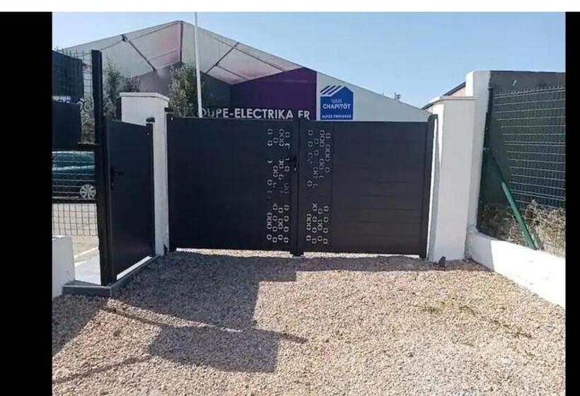 Appart Hôtel Avec Jardin