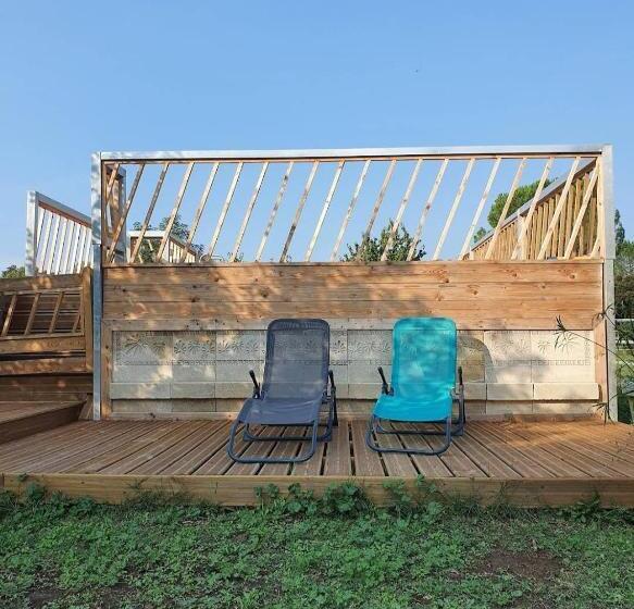 Bed and Breakfast Aux Berges Du Pont Du Gard
