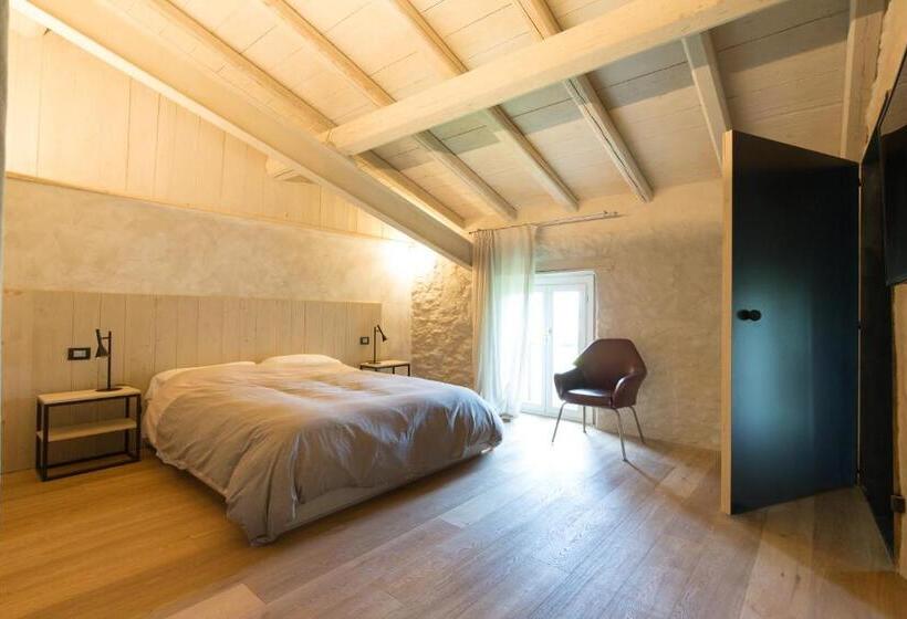 تختخواب و صبحانه Villa Saccomani