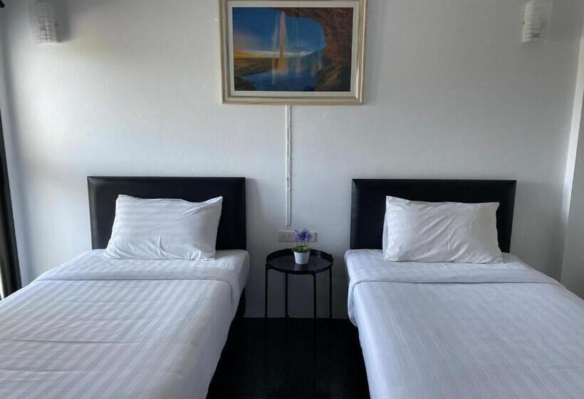 هتل Inn My Place