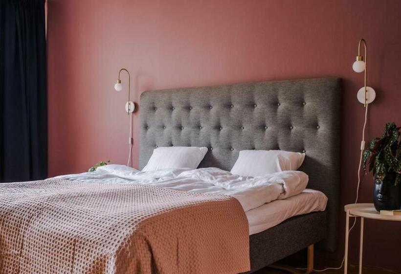 הוסטל På Hörnet Hotell