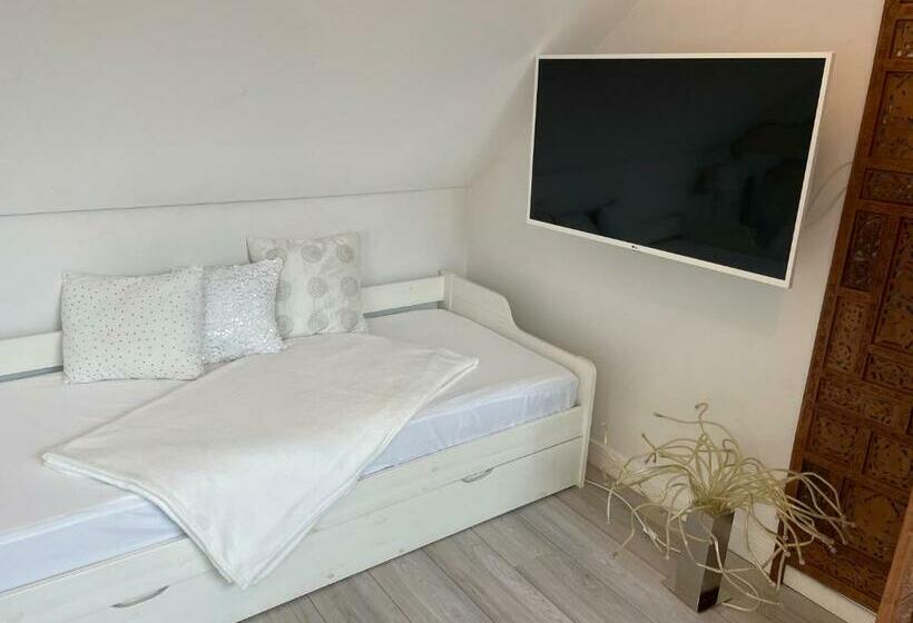 بنسيون Chambres Privées Chez Le Particulier Aéroport Lille Lesquin