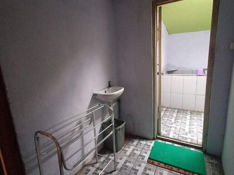 Пансион Elen Homestay By Abm