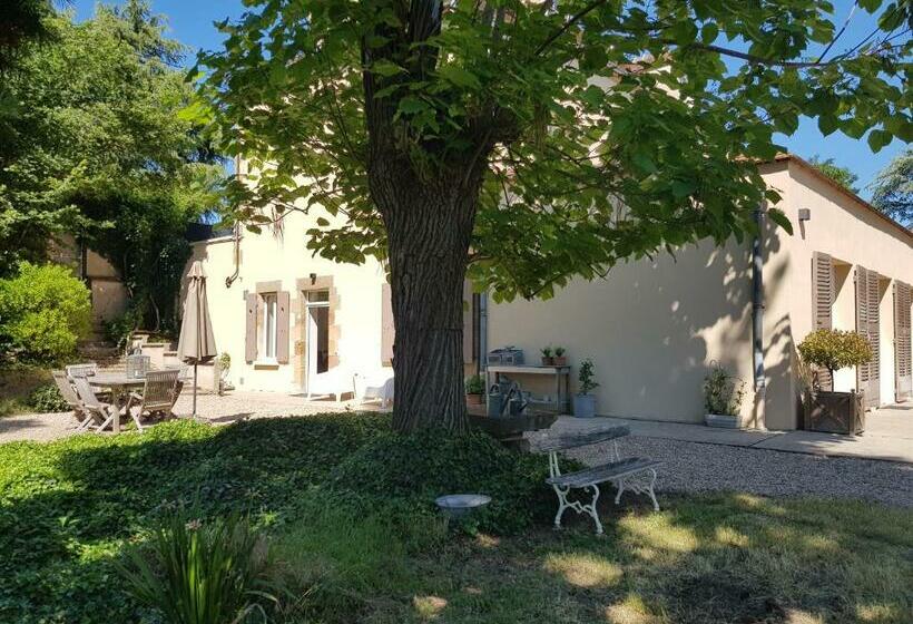 פנסיון Le Verger Moulins Yzeure