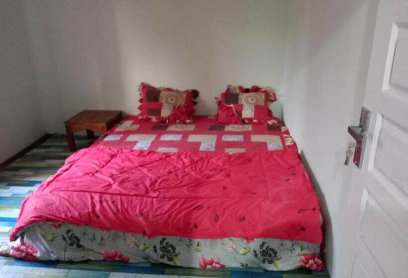 پانسیون Zahra Syariah Home Stay