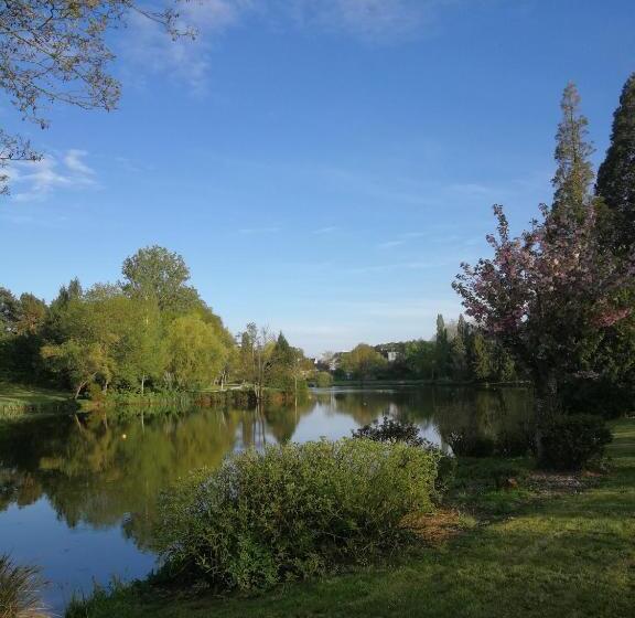 住宿加早餐  Central Brittany B And B