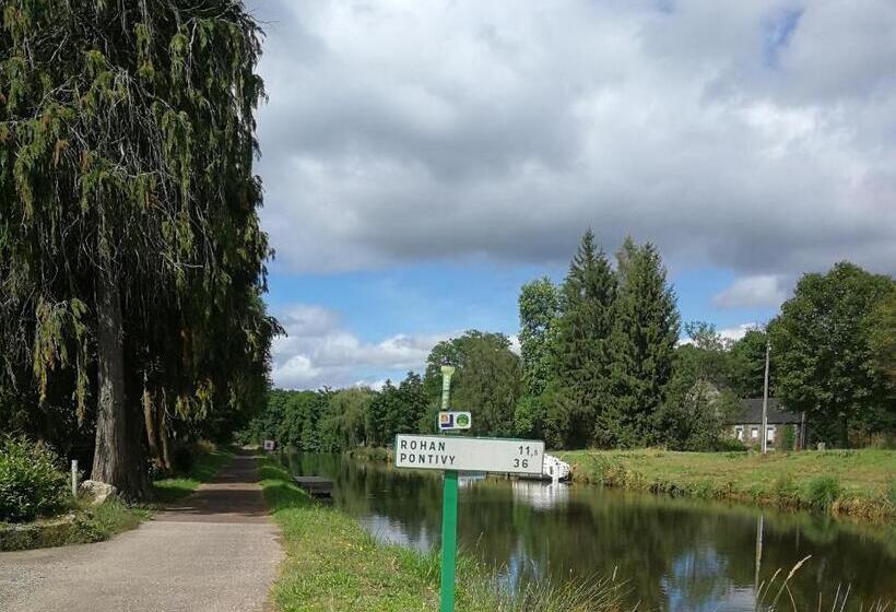 住宿加早餐  Central Brittany B And B