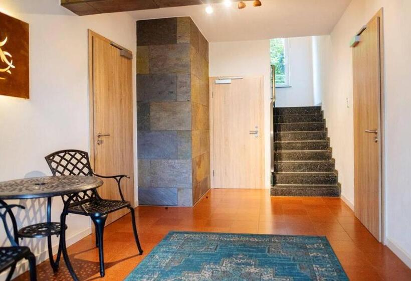 تختخواب و صبحانه Haus Berchstein