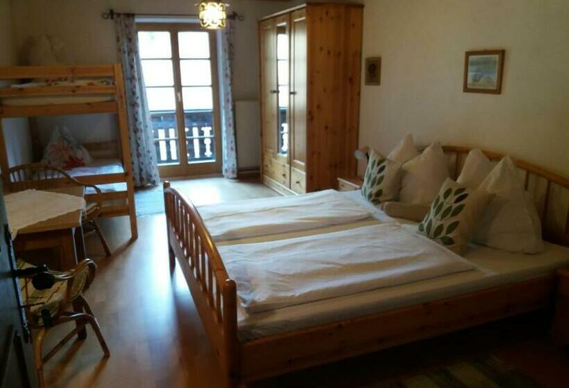 צימר Köstlhof, Familie Hassler