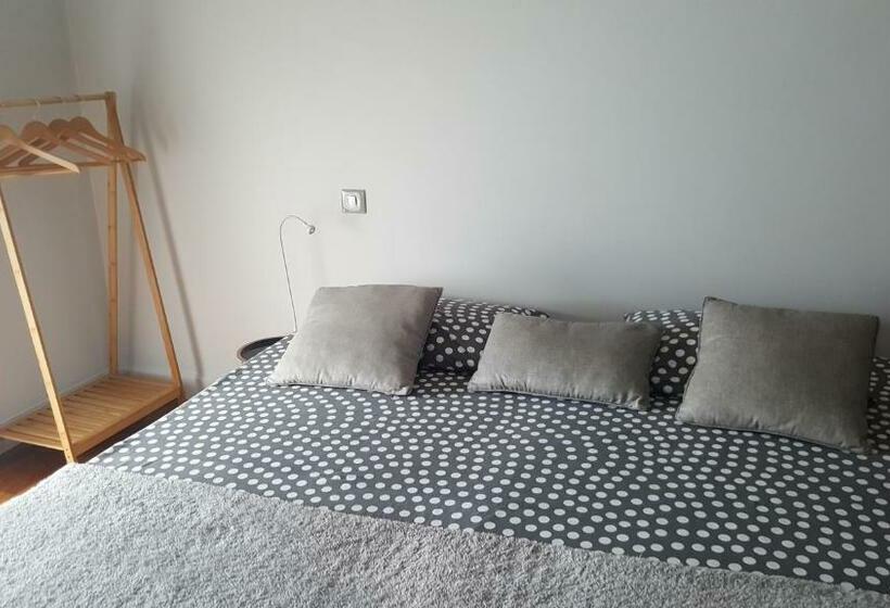 تختخواب و صبحانه Margouillat Chambre D Hôte