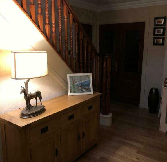 مبيت وإفطار Tranquil Accommodation In A Great Location