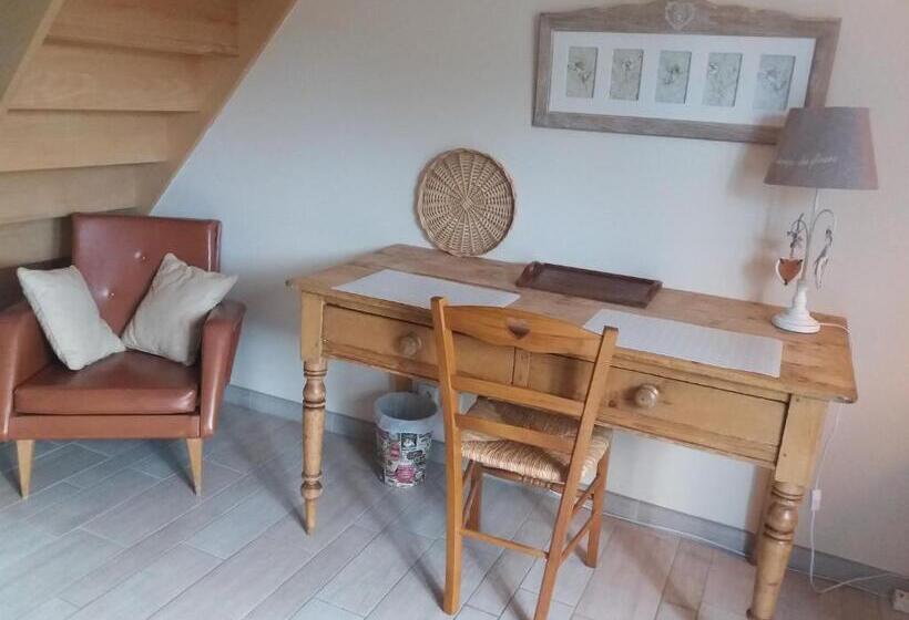Bed and Breakfast Les Mouettes 1 Gite Ou 4 Chambres D Hote, Jardin ,bords De Loire