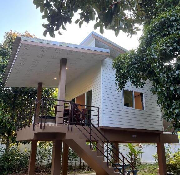 Naisang Hostel