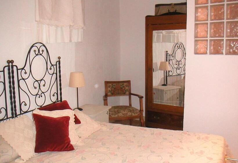 بنسيون Il Giardino Del Borgo