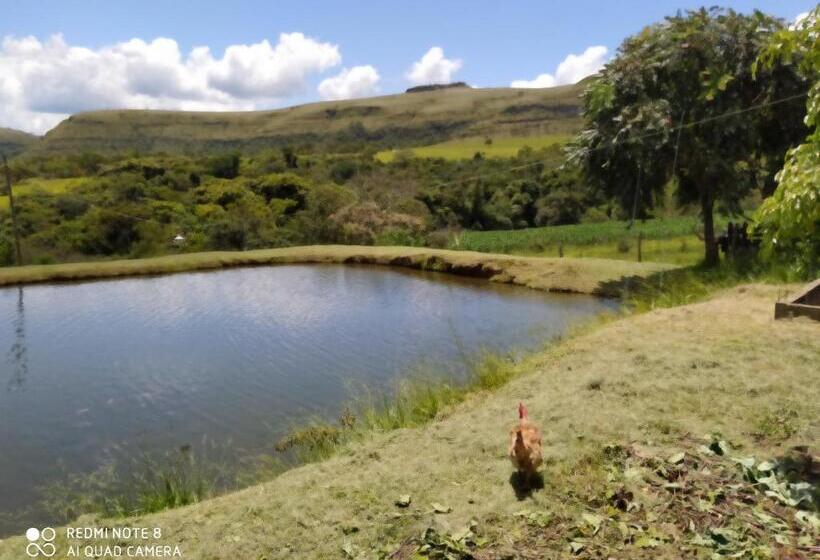 ペンション Pousada Cachoeira Esmeralda