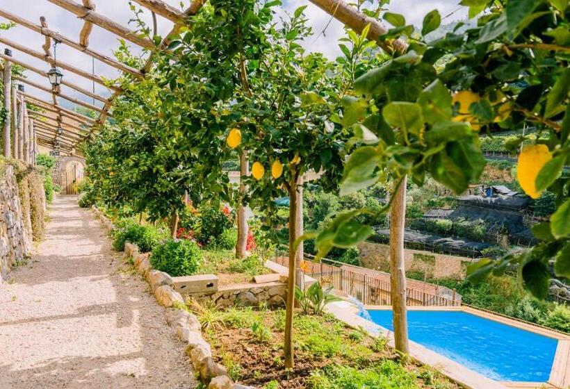 بنسيون Villa Le Murelle