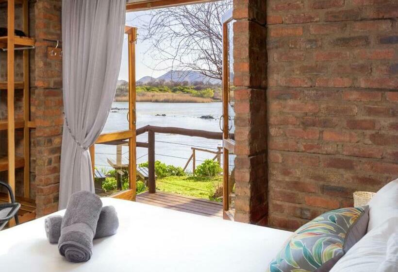 بنسيون Waschbank River Lodge