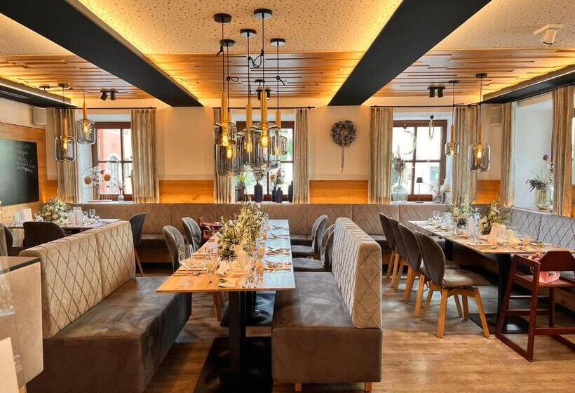 Общежитие Das Metzgerbräu Hotel & Brauereigasthof