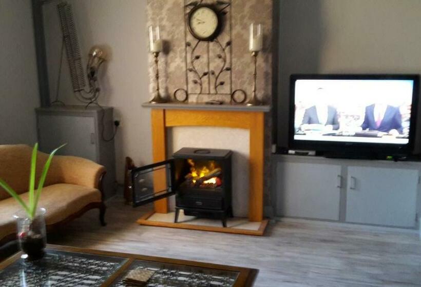 צימר Bed At Bowbridge, Centre Town