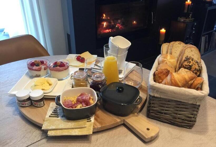 تختخواب و صبحانه La Milardière Chambres D Hôtes