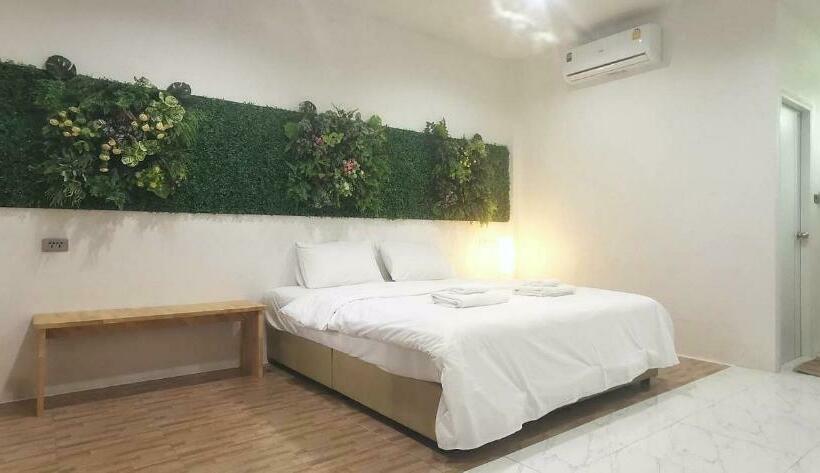 تختخواب و صبحانه Nararin Garden House