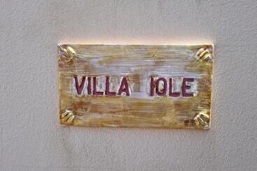 پانسیون Villa Iole