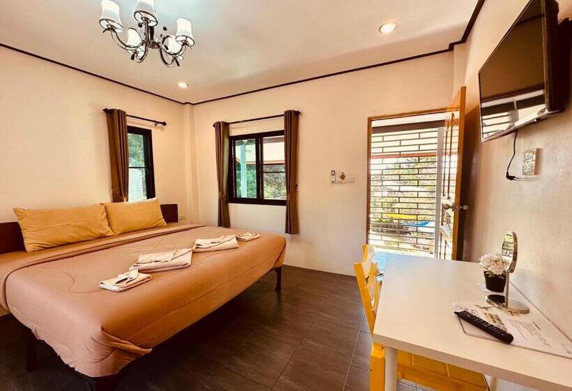 استراحتگاه Hanoii House