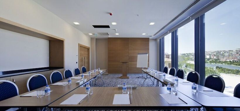 Fotos del hotel Hilton Garden Inn Istanbul Golden Horn:  30