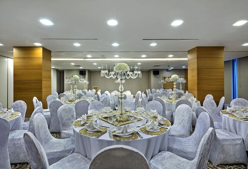 Fotos del hotel Hilton Garden Inn Istanbul Golden Horn:  29