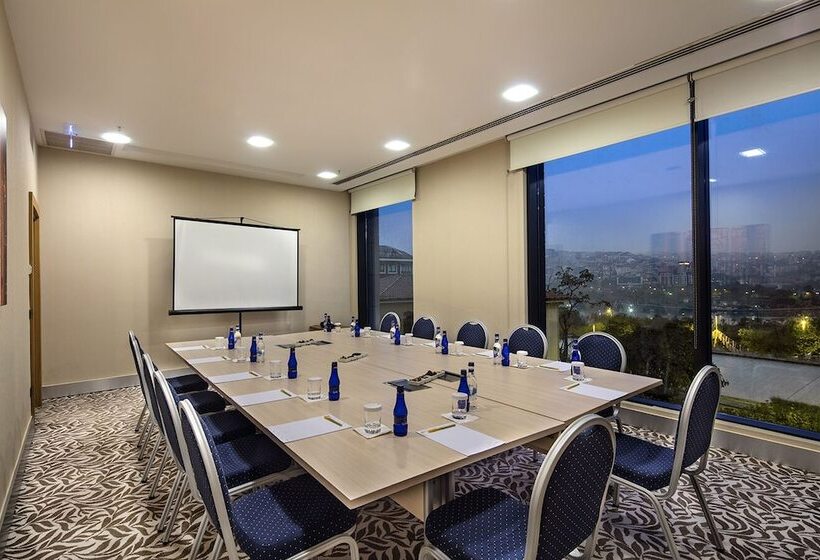 Fotos del hotel Hilton Garden Inn Istanbul Golden Horn:  68