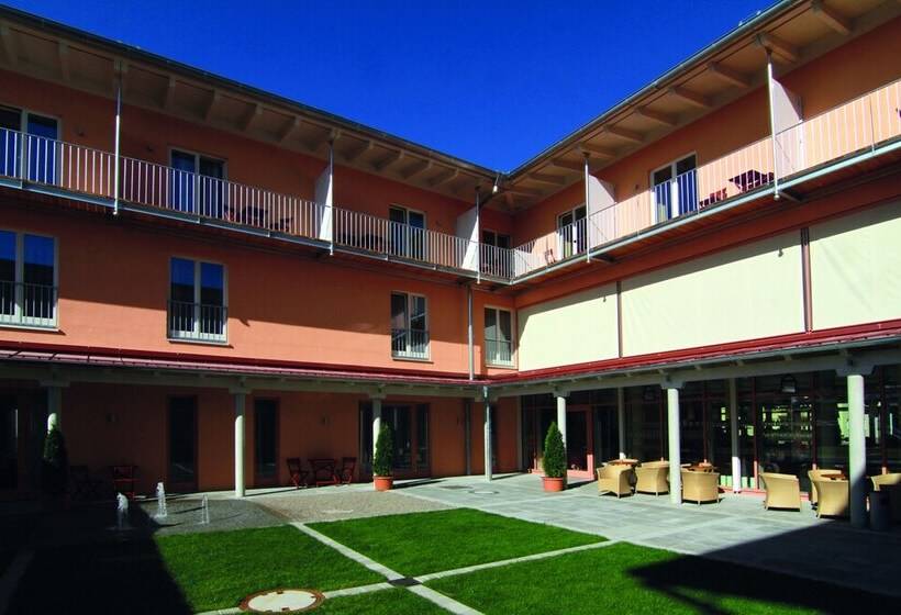 مسافرخانه Jufa Familienresort Kempten Im Allgäu