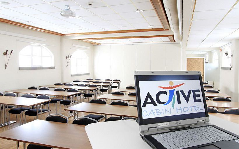 Отель Active