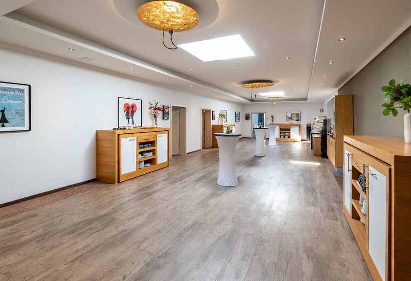 Отель Best Western Plus Io