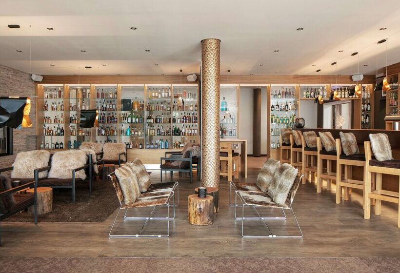 Отель Best Western Plus Io