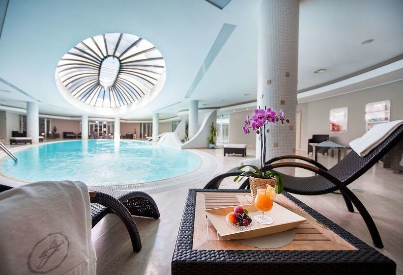 هتل Best Western Premier Villa Fabiano Palace