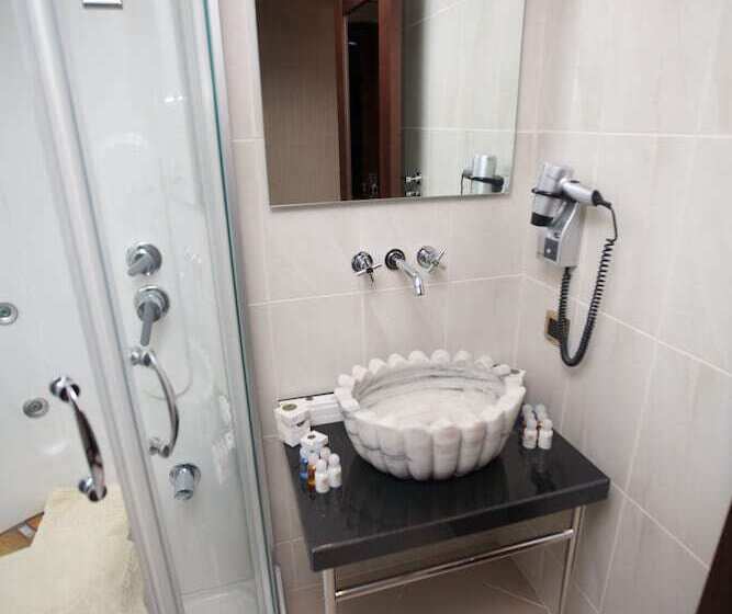 Fotos del hotel Burckin:  13