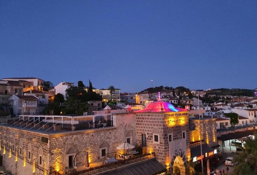 هتل Kanuni Kervansaray Historical